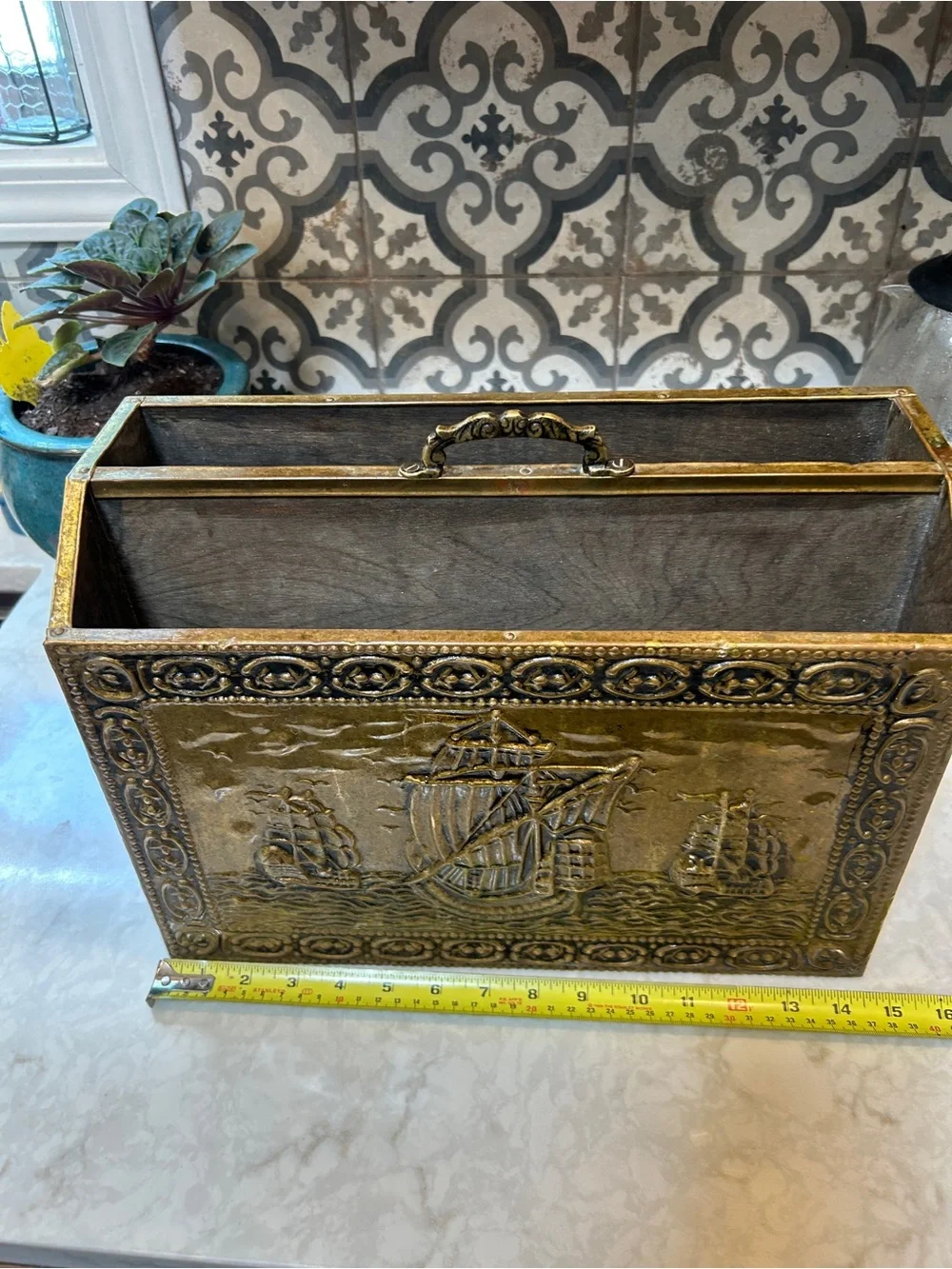ANTIQUE VINTAGE EMBOSSED BRASS & WOOD CONTAINER-SHIP DESIGN-1920s